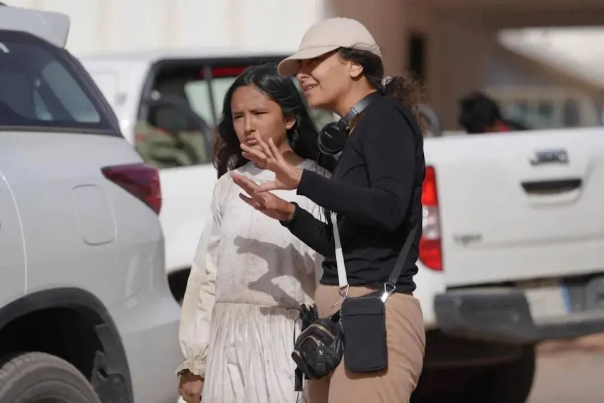 “Immigration” … a trip between generations and the desert “Immigration” … a trip between generations and the desert