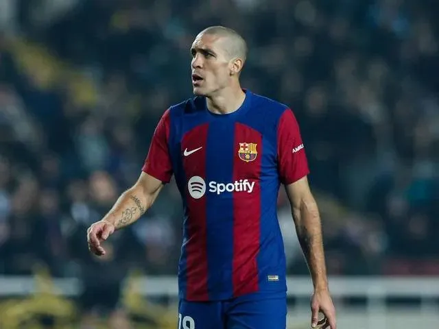 الشباب يقترب من ضم أوريول روميو بعد فسخ عقده مع برشلونة