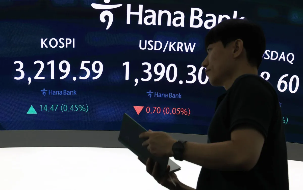 كوريا تدرس «سلبيات اتفاق اليابان» قبل إتمام محادثات التجارة مع أميركا
سيول لن تقبل بالشروط نفسها وتتفاوض حول تفاصيل حزمة الاستثمار
