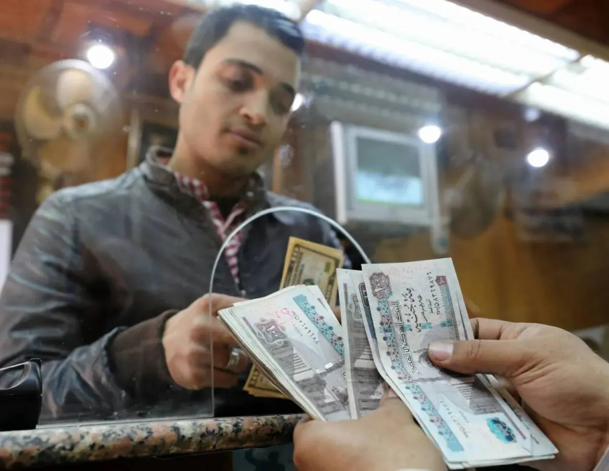 الجنيه المصري يرتفع لأعلى مستوى أمام الدولار منذ يوليو 2024