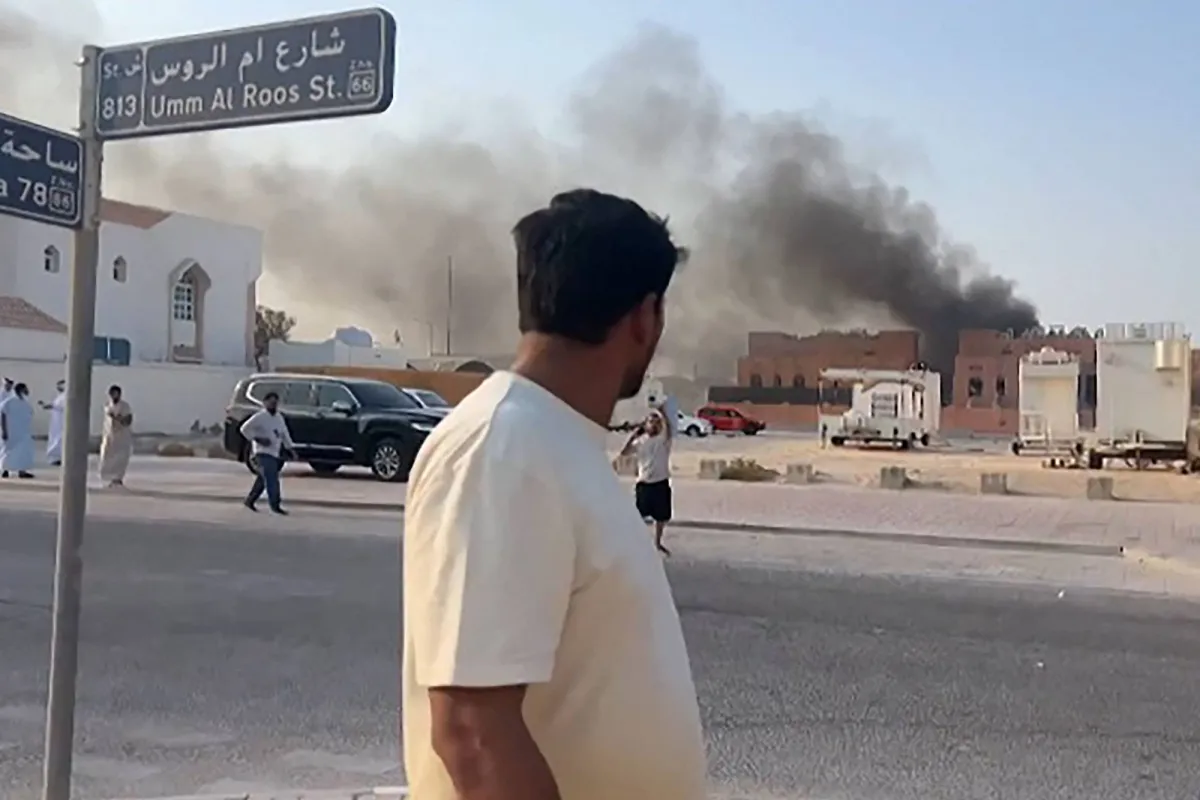 إسرائيل تشطب الخطوط الحمراء للتفاوض... وتستهدف «حماس» في قطر
مصادر لـ«الشرق الأوسط»: اجتماع في مكتب سابق لهنية قد يكون وراء فشل الهجوم