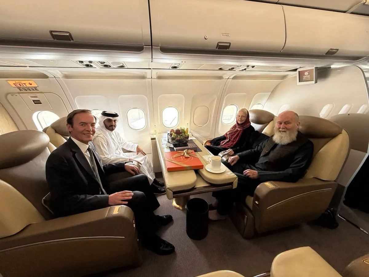 بريطانيا «تشعر بالارتياح» بعد إطلاق سراح أفغانستان لزوجين بريطانيين
قطر أجرت محادثات مع «طالبان» على مدى أشهر بالتنسيق مع لندن