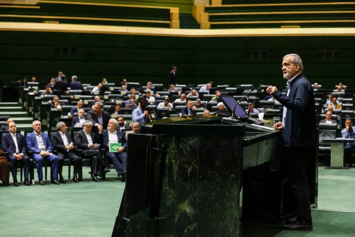 أزمة العقوبات تثير دعوات في طهران لاجتماع بزشکیان وترمب
«الأمن القومي» الإيراني هدد بتعليق التعاون مع «الوكالة الذرية»