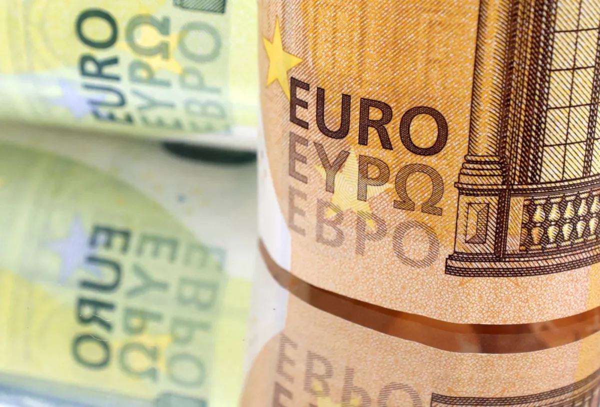عائدات سندات اليورو تستقر بانتظار بيانات التضخم الأميركية