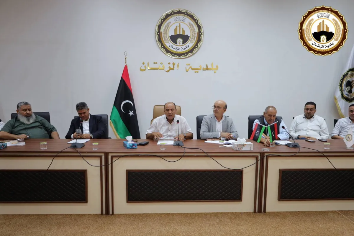 بلديات الغرب الليبي ترفض قرار الدبيبة إيقاف عميد الزنتان
«الوطني للأحزاب» يدعو إلى احترام المسار الديمقراطي