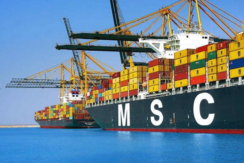 الصادرات غير النفطية في السعودية ترتفع 30.4 % في يوليو
فائض الميزان التجاري نما بأكثر من 50 %... والصين الشريك التجاري الأبرز