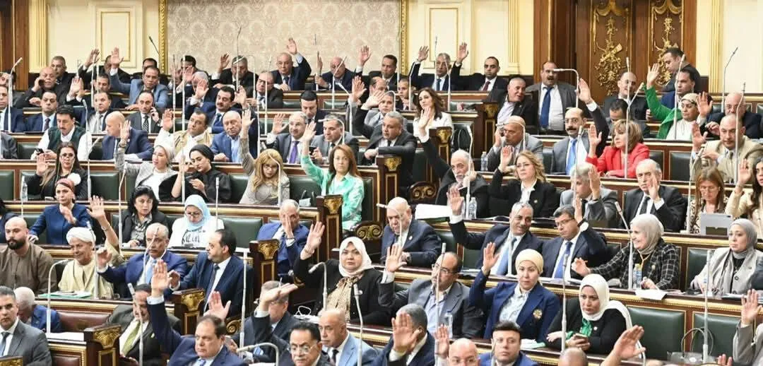 مرشحون محتملون لـمجلس النواب المصري يختبرون حضورهم بدعاية مبكرة
بعضهم بدأ جولات ميدانية... وآخرون اعتمدوا على «السوشيال ميديا»