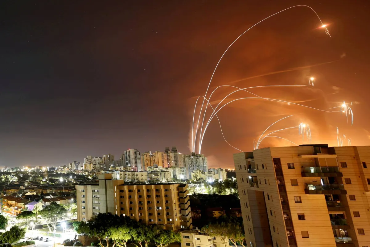 الجيش الإسرائيلي يعلن اعتراض صاروخ أطلق من اليمن