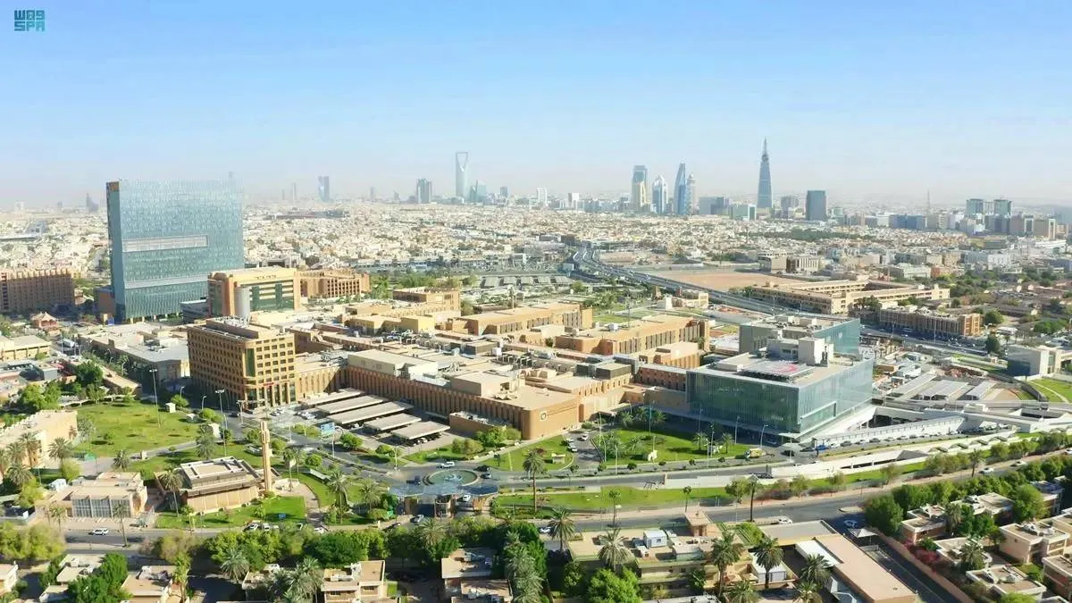 5 سنوات بلا زيادات: قرار الإيجارات يُرسّخ العدالة ويُحوّل الرياض لبيئة استثمارية آمنة
مختصون لـ«الشرق الأوسط»: خطوة تاريخية لإعادة التوازن إلى السوق العقارية وضمان استقرارها