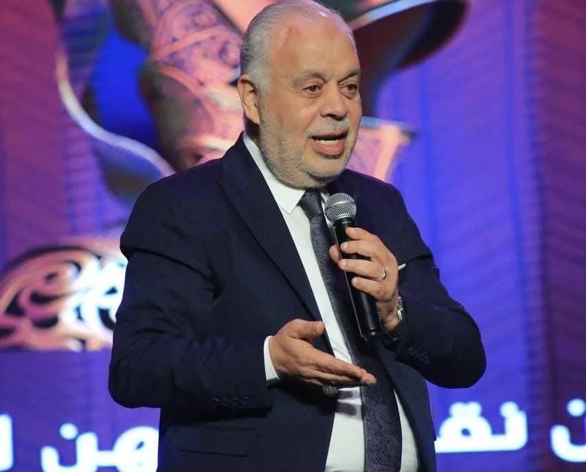 استقالة نقيب الممثلين المصريين أشرف زكي تثير جدلاً
فنانون ونقاد طالبوه بالاستمرار في منصبه