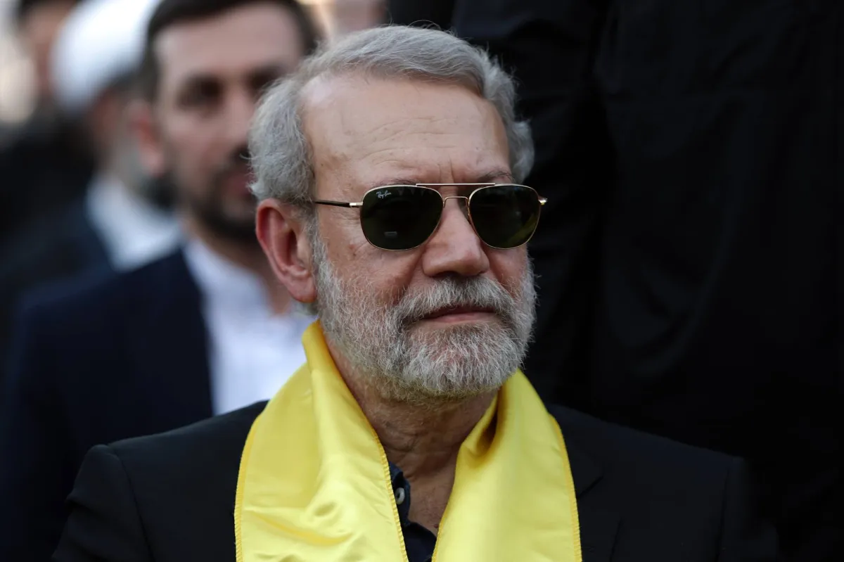 لاريجاني يلتقي قاسم ويؤكد استعداد إيران لدعم لبنان و«مقاومته»