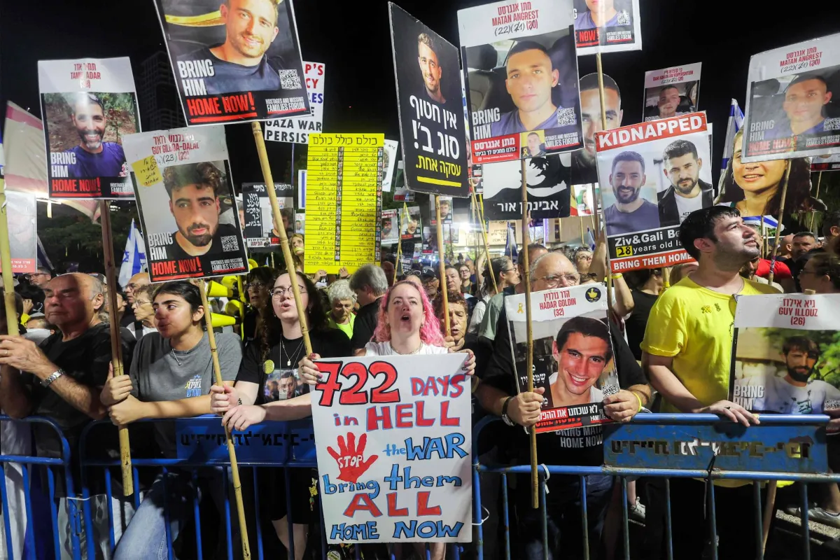 لجنة بالكنيست تمهد لاستخدام عقوبة «الإعدام» مع أسرى فلسطينيين
الخطوة تثير غضب عائلات المحتجزين خشية انتقام «حماس» من أبنائها