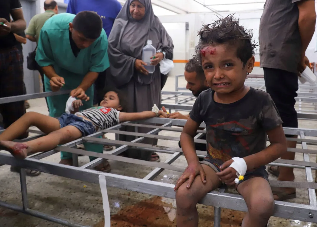غزة: مقتل 30 فلسطينياً غالبيتهم قرب مركز توزيع مساعدات بنيران إسرائيلية