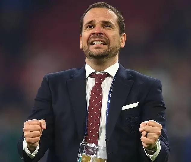 البرتغالي باراز مديراً رياضياً للنادي الأهلي
شغل المنصب سابقاً مع بنفيكا ووصل معه إلى مونديال الأندية