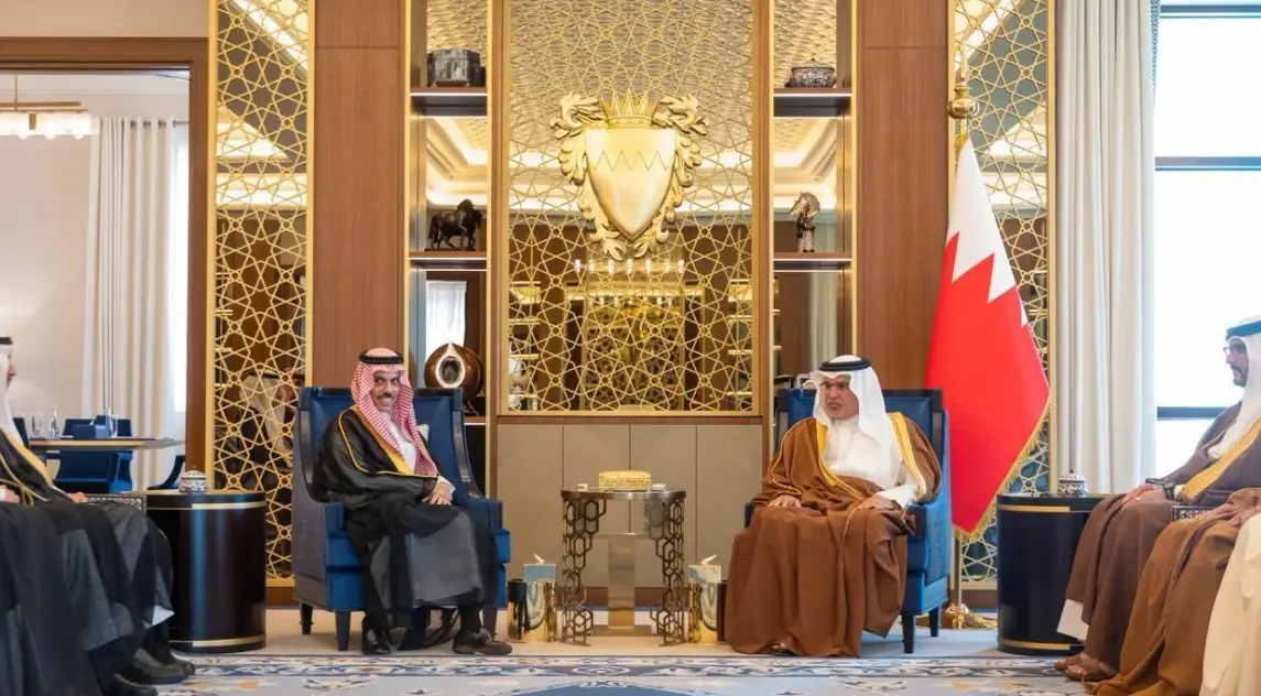 Saudi FM Holds Talks with Bahraini Crown Prince in Manama