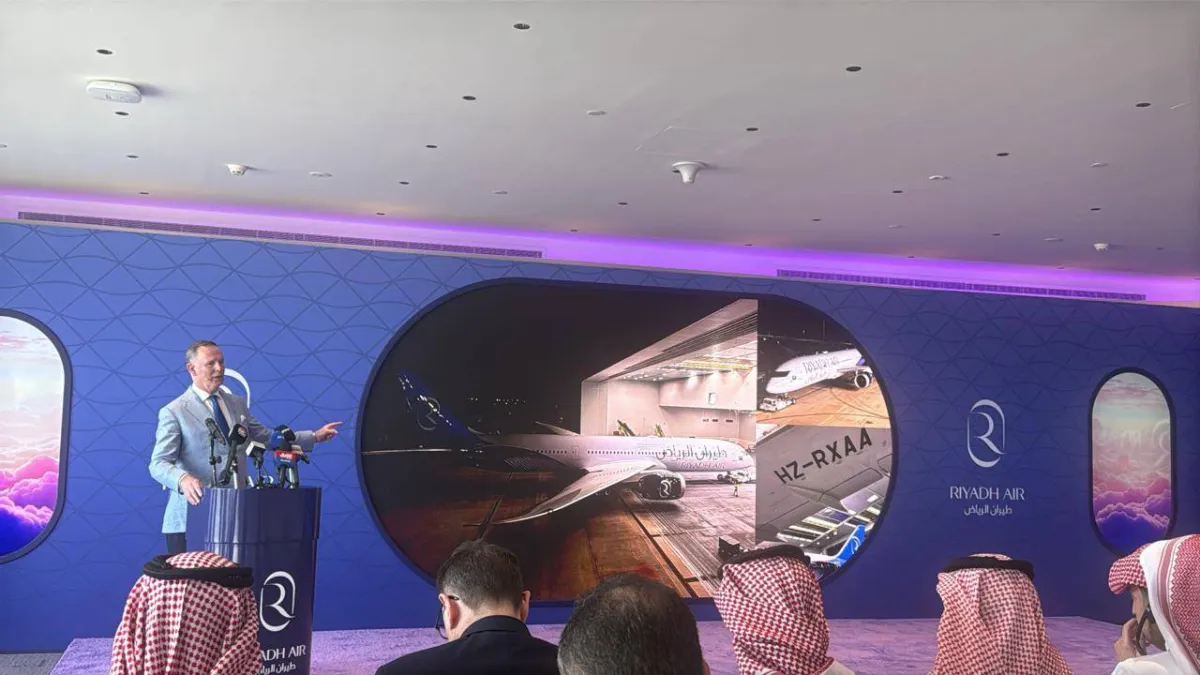 «طيران الرياض» تدشن أولى رحلاتها إلى لندن في 26 أكتوبر
أطلقت برنامج الولاء المبتكر «سفير» لتعزيز تجربة المسافرين