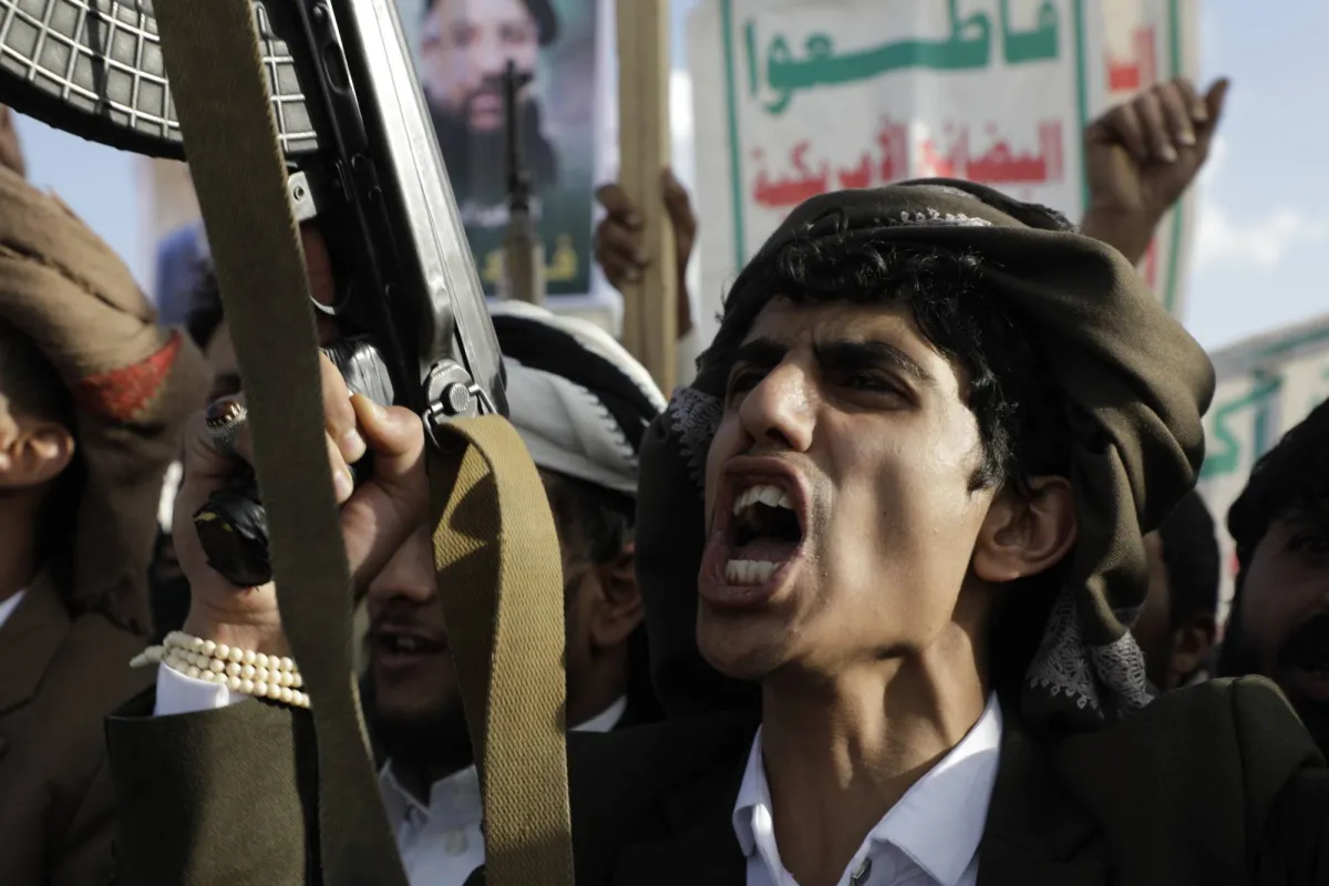 مؤشر السلام العالمي: اليمن أخطر دولة في آسيا لعام 2025
نسبة الجرائم في مناطق سيطرة الحوثيين ترتفع 500 %