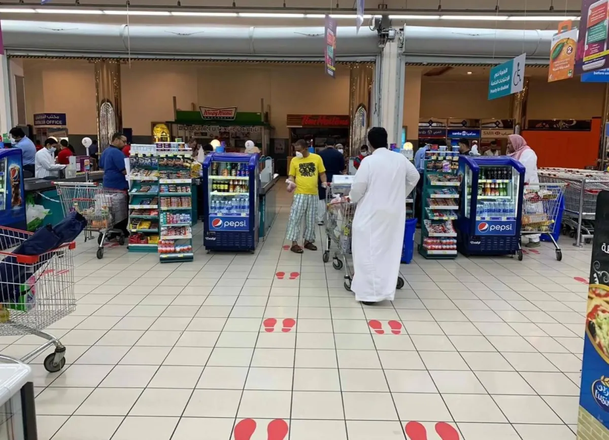 القطاع الخاص السعودي يجهّز تقريراً يحدد صعوبات «الاعتراض» على مخالفات الجائحة
تمهيداً لرفعه إلى وزارة المالية بهدف وضع الحلول وتحسين أداء الأعمال في المملكة