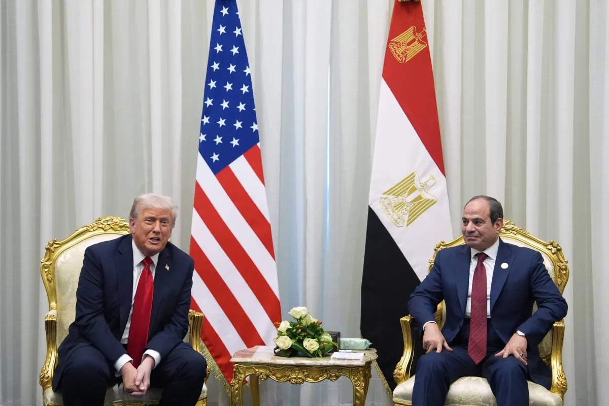 «ضمانات شرم الشيخ»... دعم إضافي لجهود الوسطاء لتثبيت «اتفاق غزة»
ترمب يؤكد «انتهاء الحرب»