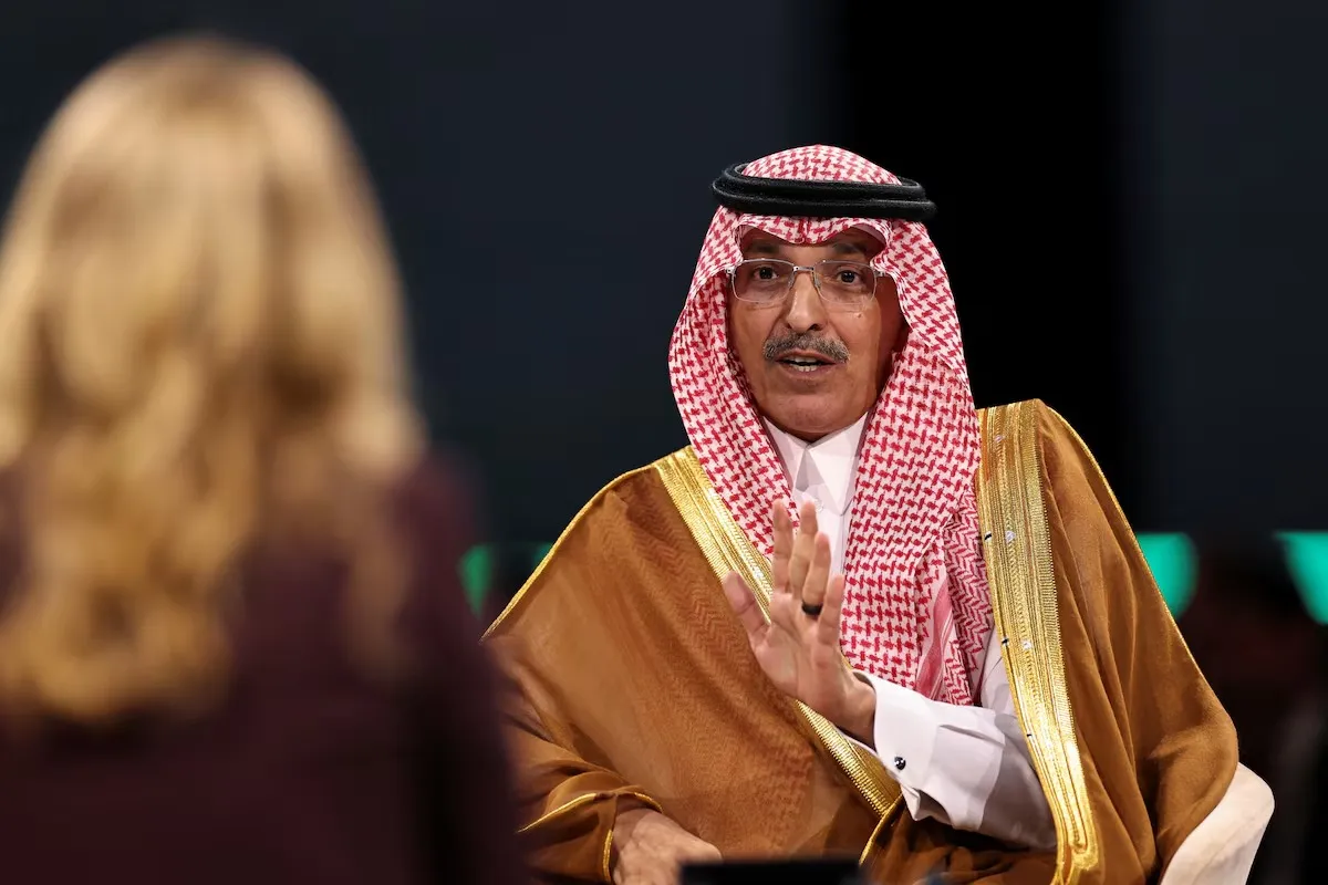 الجدعان: لا نية لزيادة الأعباء الضريبية على الاقتصاد السعودي