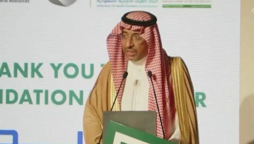 الخريّف: 16 مليار دولار فرصاً استثمارية جديدة في قطاع الحديد
أكد تطوير المصانع الصغيرة وتعزيز الكفاءات الوطنية لدعم تنافسية السوق المحلية