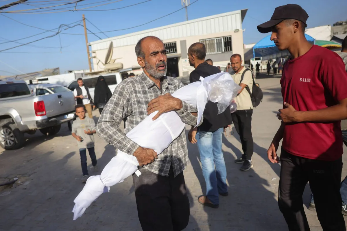 كاتس يحذّر عناصر «حماس» خلف «الخط الأصفر»: الإخلاء فوراً أو الاستهداف