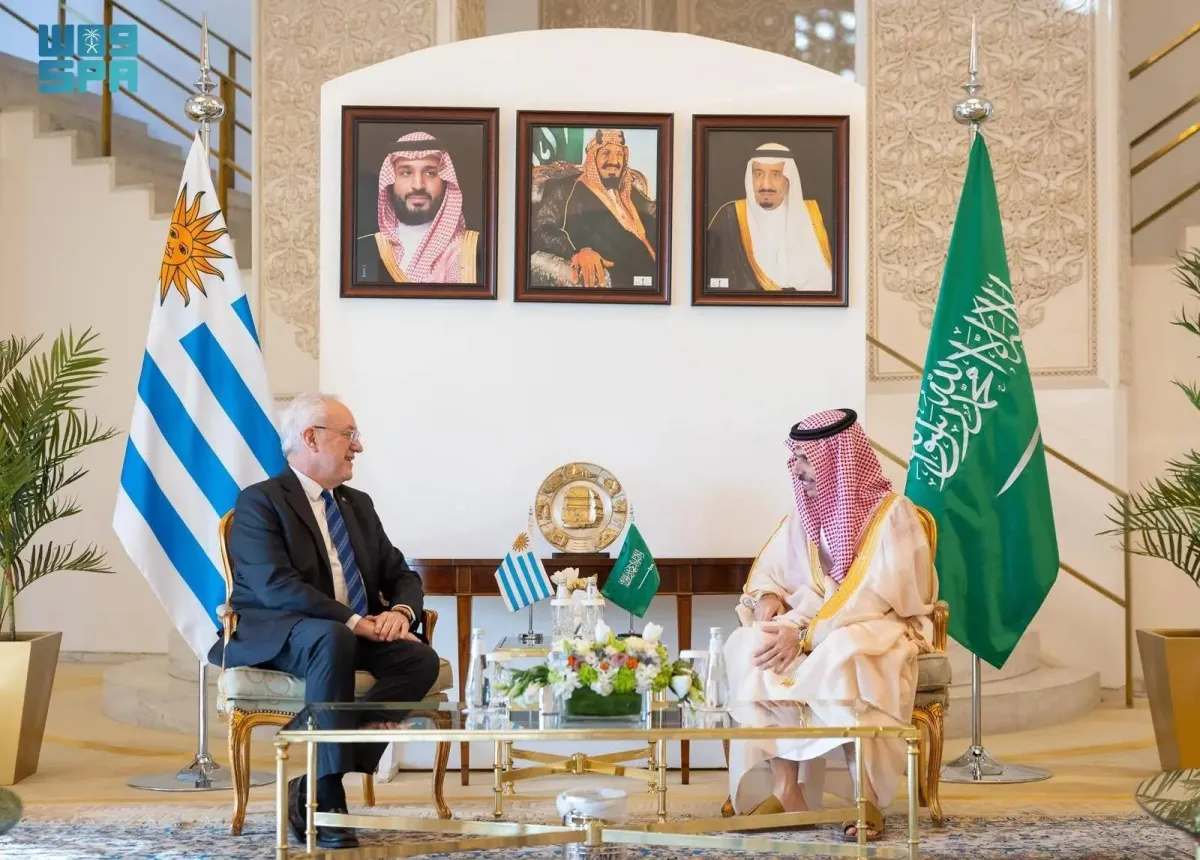 Saudi FM Discusses Relations, Global Developments with Uruguayan Counterpart