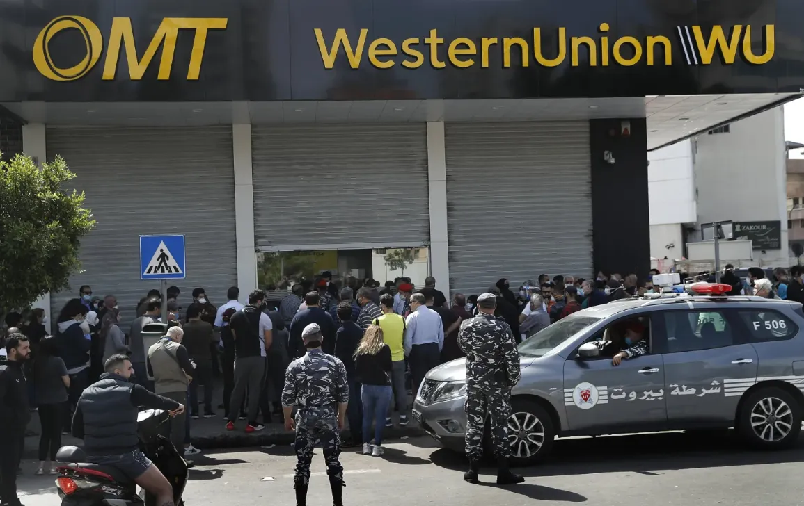 Under US Pressure, Lebanon Tightens Screws on Money Transfers