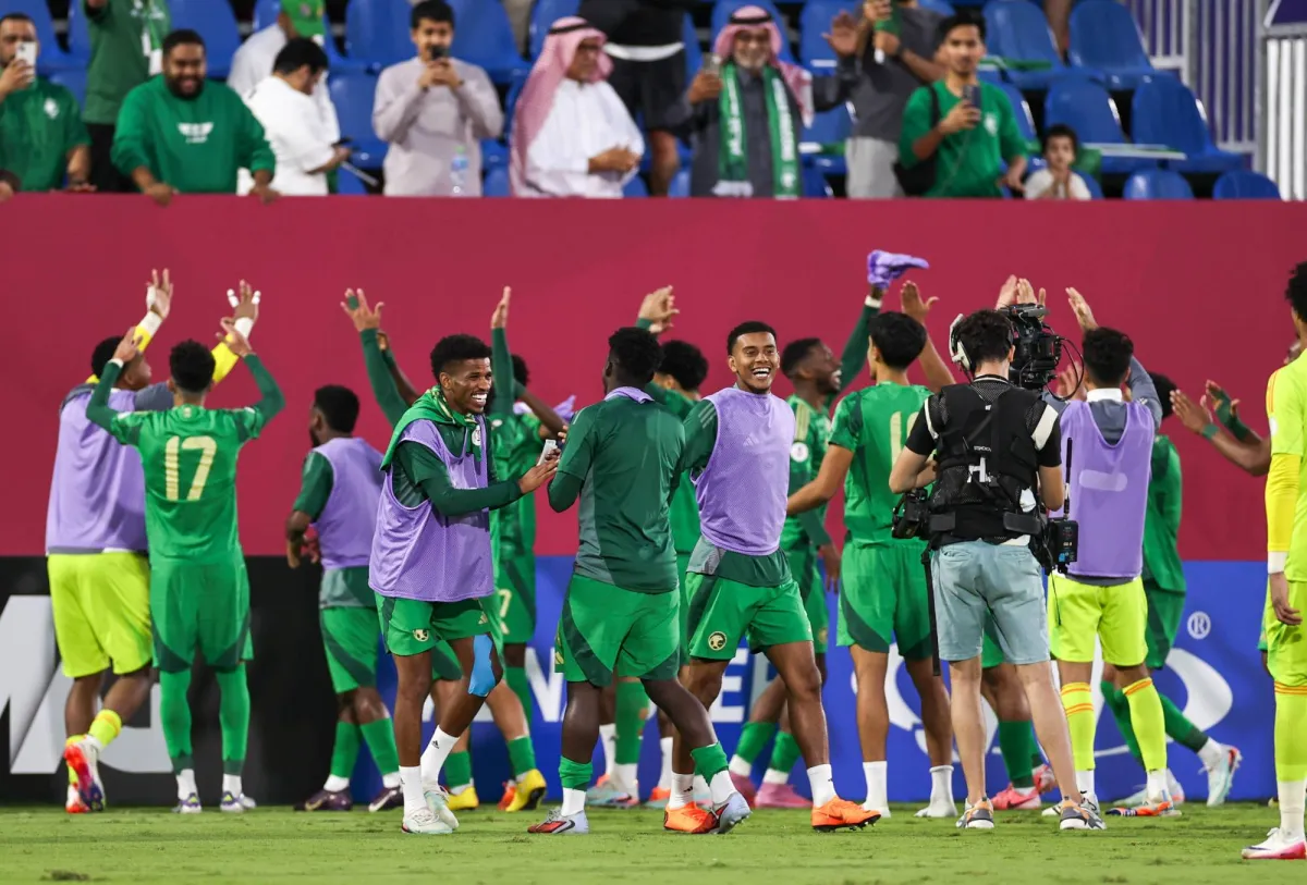 عبّر لاعبو المنتخب السعودي تحت 23 عاماً عن ثقتهم الكبيرة بمواصلة المشوار وتحقيق لقب بطولة كأس الخليج لفئة الأولمبي المقامة حالياً في العاصمة القطرية الدوحة 