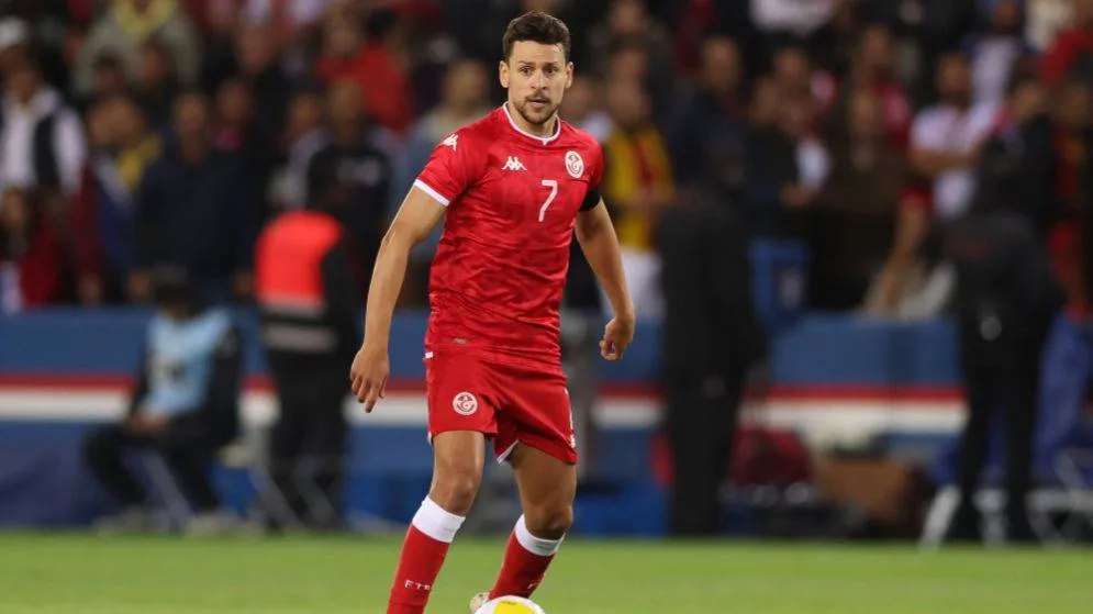 للمرة الأولى منذ نهائيات كأس أمم أفريقيا 2010، يغيب نجم تونس المخضرم يوسف المساكني عن بعثة «نسور قرطاج» التي وصلت مساء الجمعة، إلى الرباط، للمشاركة في النسخة الـ35 من البطولة 