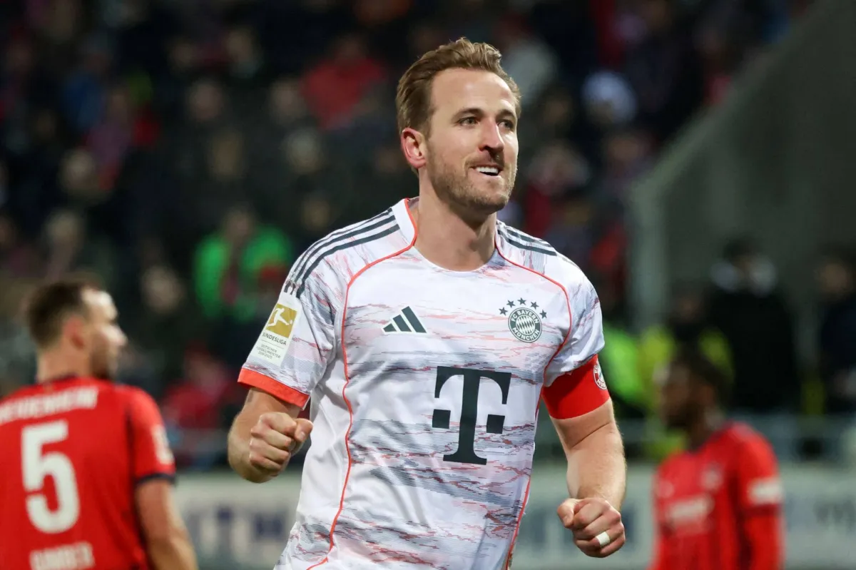 يشتد سباق التتويج بجائزة الحذاء الذهبي الأوروبي مع اقتراب الموسم الكروي 2025-2026 من منتصفه، في ظل منافسة مفتوحة تضم نخبة من أبرز هدافي القارة 