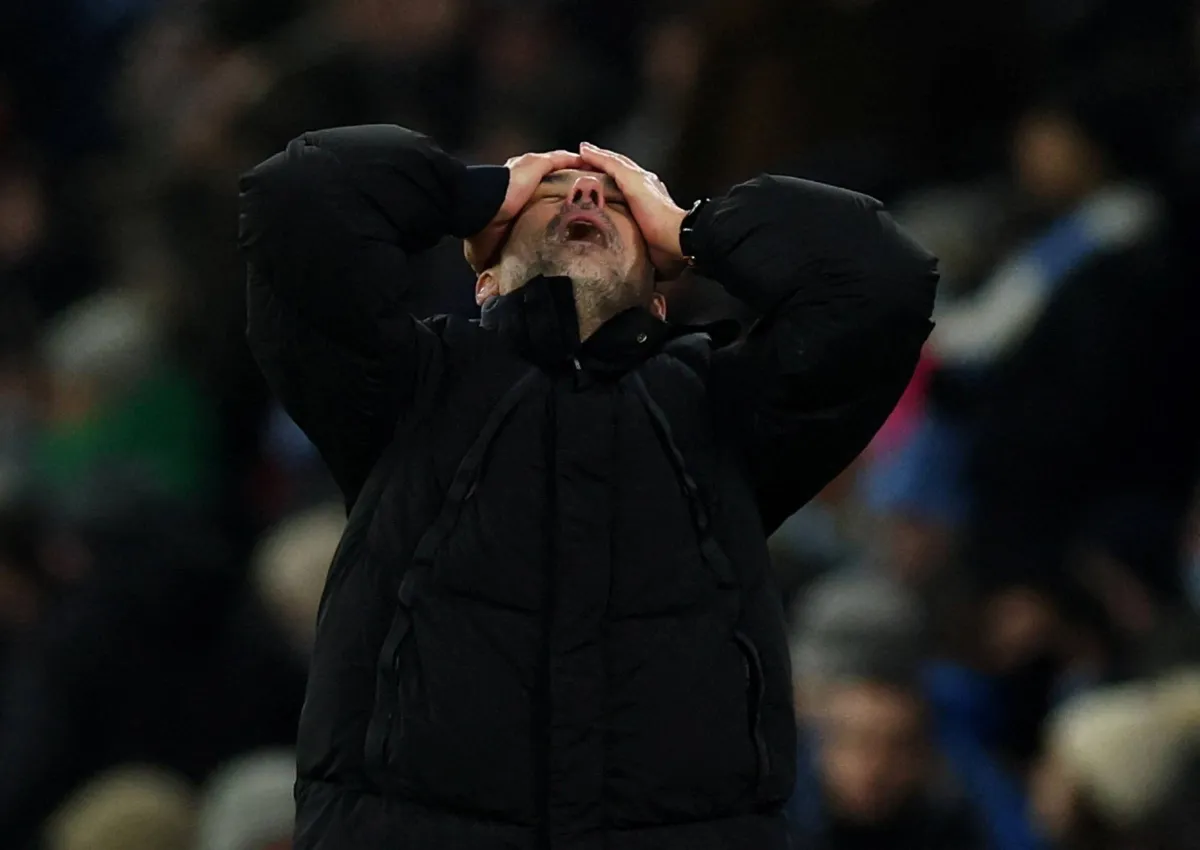 قال بيب غوارديولا مدرب مانشستر سيتي إنه قد يضطر إلى استدعاء المزيد من لاعبي الأكاديمية للجلوس على مقاعد البدلاء بعد أن اضطر يوسكو غفارديول وروبن دياز إلى الخروج من الملعب بسبب الإصابة خلال التعادل 1-1 مع تشيلسي 