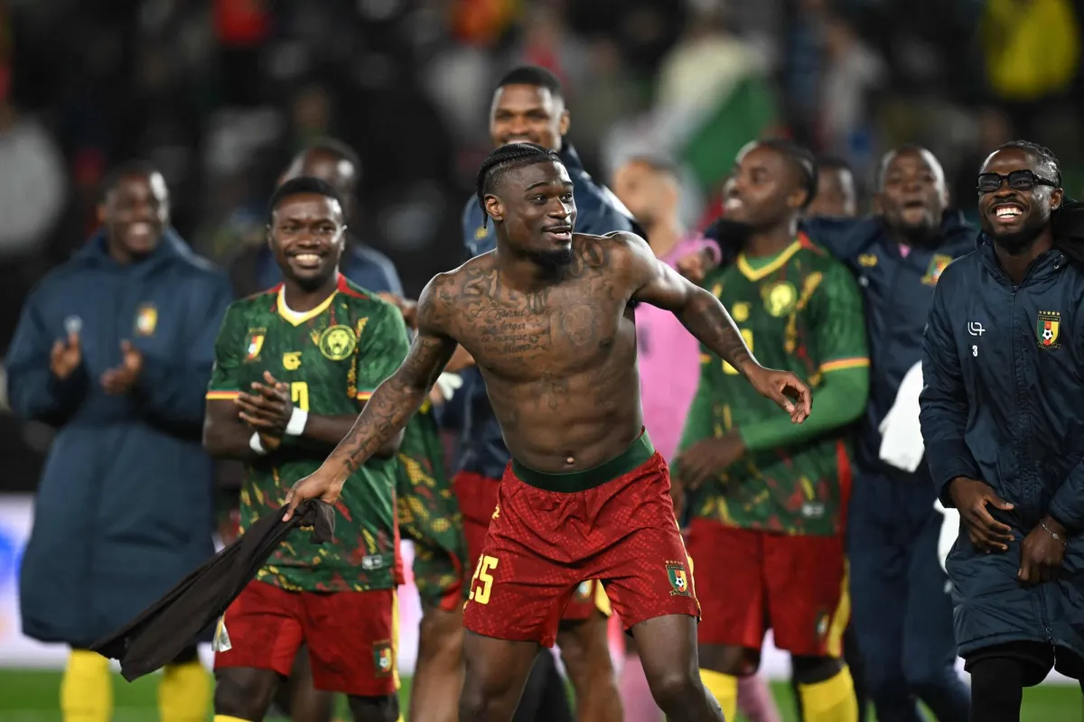 مكافأة للاعبي الكاميرون بعد التأهل لدور الثمانية بأمم أفريقيا