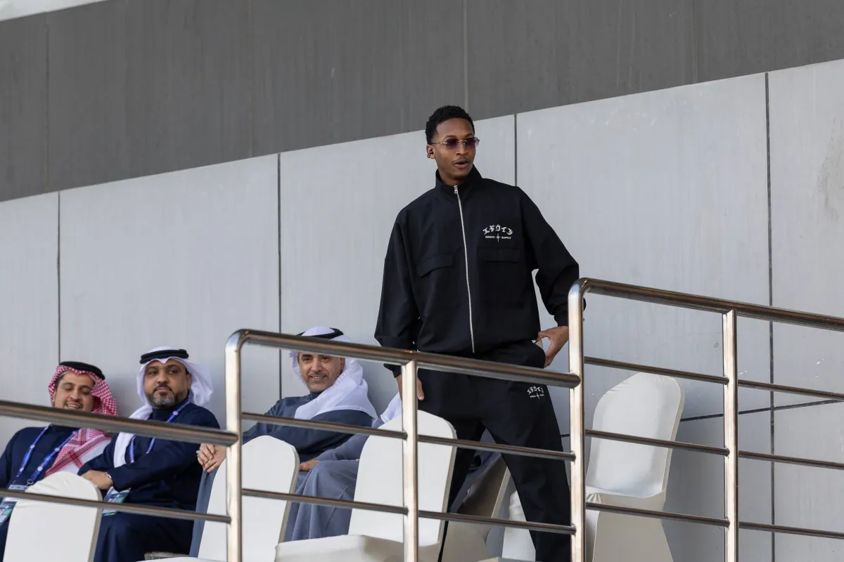 أكد اليوناني دونيس، مدرب الخليج بأنه لا يمكن مقارنة مراد هوساوي بأي لاعب آخر، فهو يملك مواصفات مميزة جداً، وسيكون له مستقبل في الملاعب السعودية 