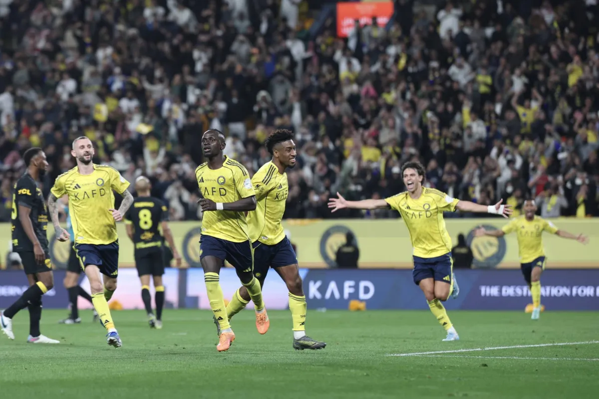 تقدّم النصر خطوة أخرى في سباق الدوري، وهو يخرج من كلاسيكو الجولة العشرين أمام الاتحاد بانتصار مزدوج القيمة، نتيجةً ونبرةً، في ليلةٍ أثبتت أن الفريق قادر على صناعة الحدث حتى وهو بلا نجمه الأكبر 