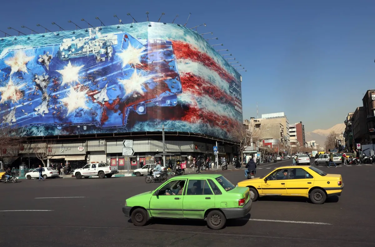 عاجل | وكالة «تسنيم» التابعة لـ«الحرس الثوري»: مفاوضات جنيف قد تبحث مسألة تخصيب اليورانيوم وملف رفع العقوبات 