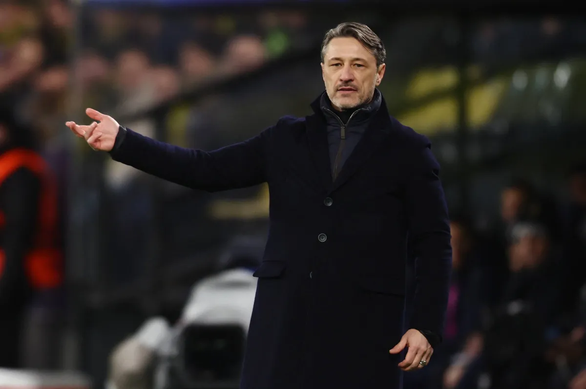 صرّح نيكو كوفاتش، المدير الفني لفريق بوروسيا دورتموند الألماني لكرة القدم، بأنه فوجئ، مثل الكثيرين، عندما كشف المُهاجم الغيني سيرهو جيراسي عن رسالة مؤثرة بعد تسجيله هدفاً في لقاء الفريق ضد ضيفه أتالانتا الإيطالي 