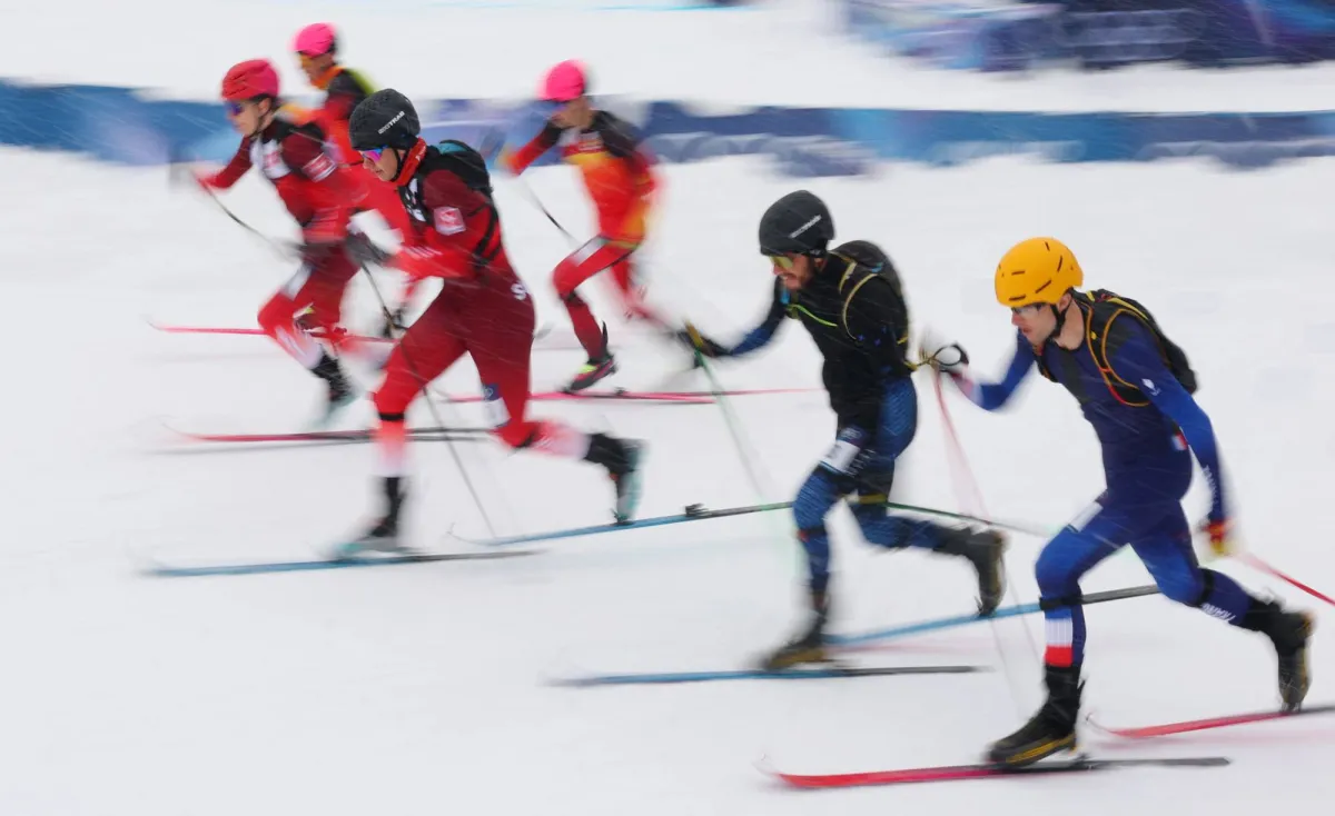 أحرز الروسي نيكيتا فيليبوف الخميس فضية سباق السرعة في تسلق الجبال، وهي الميدالية الأولى للرياضيين المحايدين في أولمبياد ميلانو - كورتينا 2026 