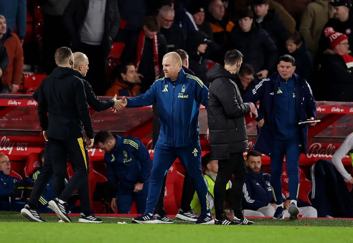 لماذا لم تعد أندية «البريميرليغ» تصبر على المديرين الفنيين؟. متوسط فترة عمل المدرب في الدوري الإنجليزي انخفضت من 4 مواسم إلى موسم ونصف 