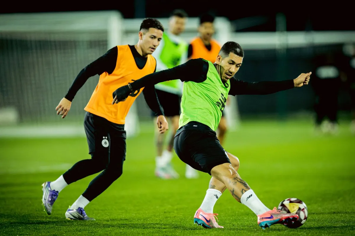 أعلنت مؤسسة دوري نجوم قطر فجر الاثنين استئناف منافسات الدوري القطري يومي الخميس والجمعة المقبلين بإقامة مباريات الجولة الثامنة عشرة 