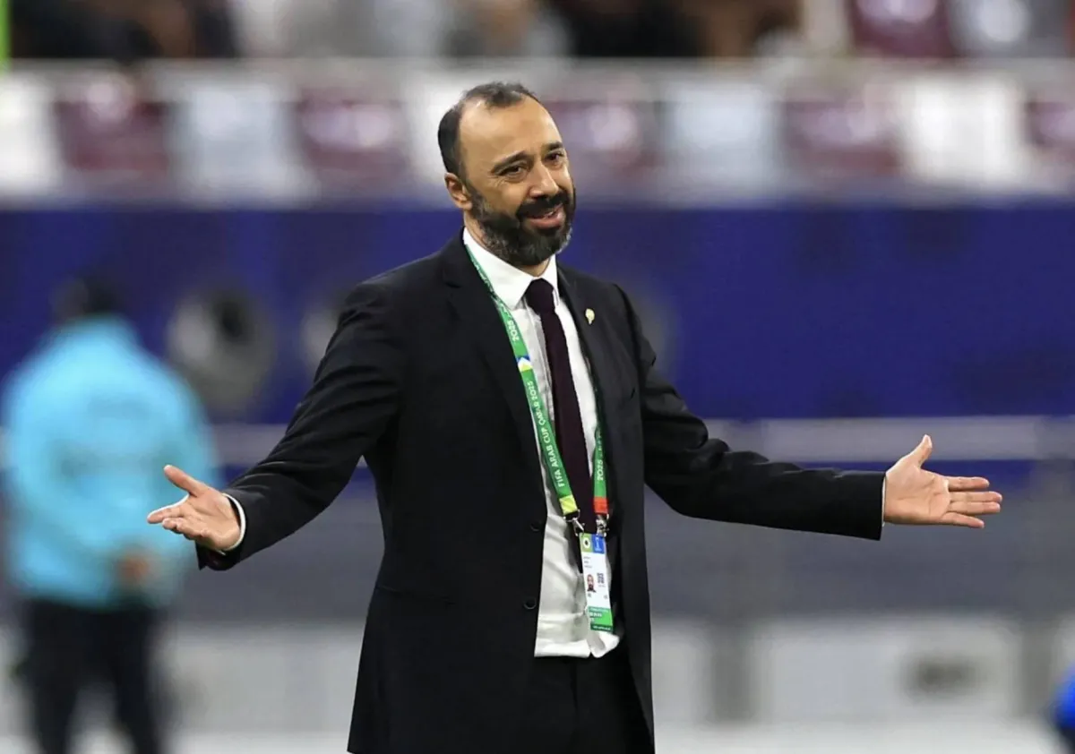 أعلن الاتحاد العُماني لكرة القدم، اليوم الأحد، تعاقده مع المدرب المغربي طارق السكتيوي لقيادة المنتخب الوطني الأول خلال الفترة المقبلة، خلفاً للبرتغالي المخضرم كارلوس كيروش 