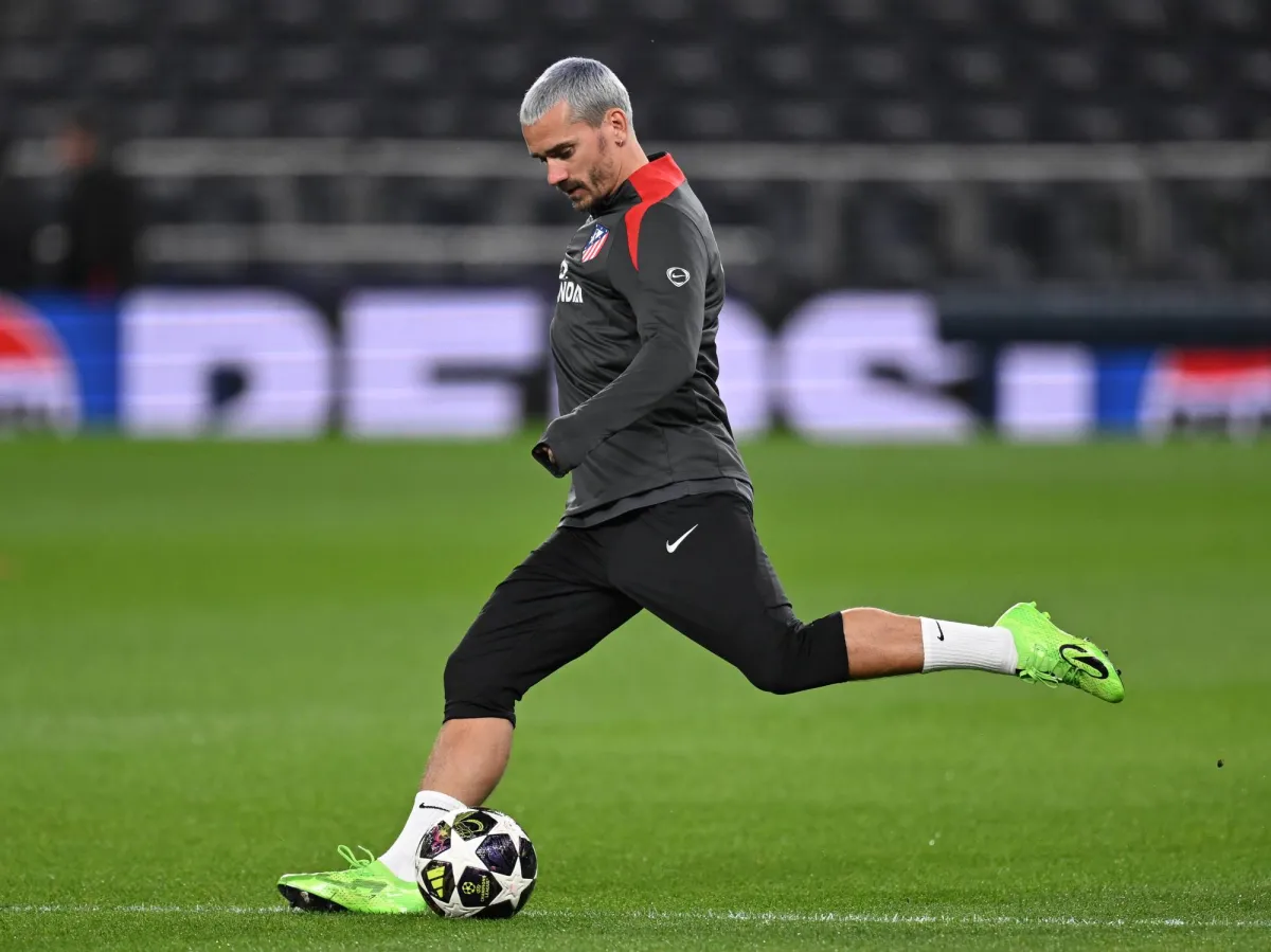 بات المهاجم الفرنسي الدولي لأتلتيكو مدريد الإسباني أنطوان غريزمان، قريباً من الانضمام إلى أورلاندو سيتي الأميركي خلال فترة الانتقالات الصيفية 