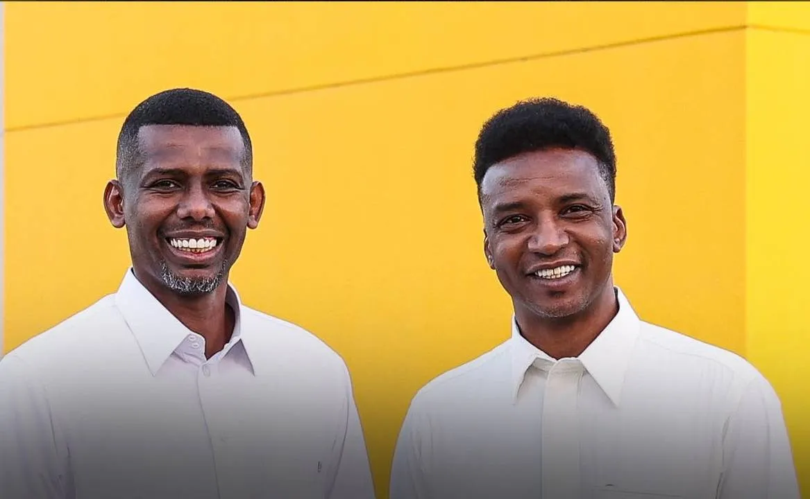 أعلن نادي الاتحاد عن تعيين النجمين السابقين محمد نور وحمد المنتشري كمستشارين لرئيس مجلس الإدارة فهد سندي لشؤون كرة القدم، وذلك في إطار حرصه على مواصلة مسيرة التطوير وتعزيز الاستقرار داخل منظومة العمل 