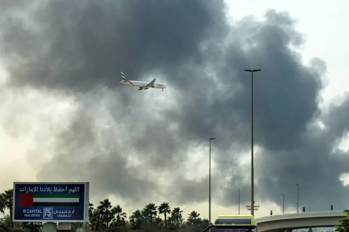 Iran Attacks on Gulf States Continue Despite Ceasefire Announcement