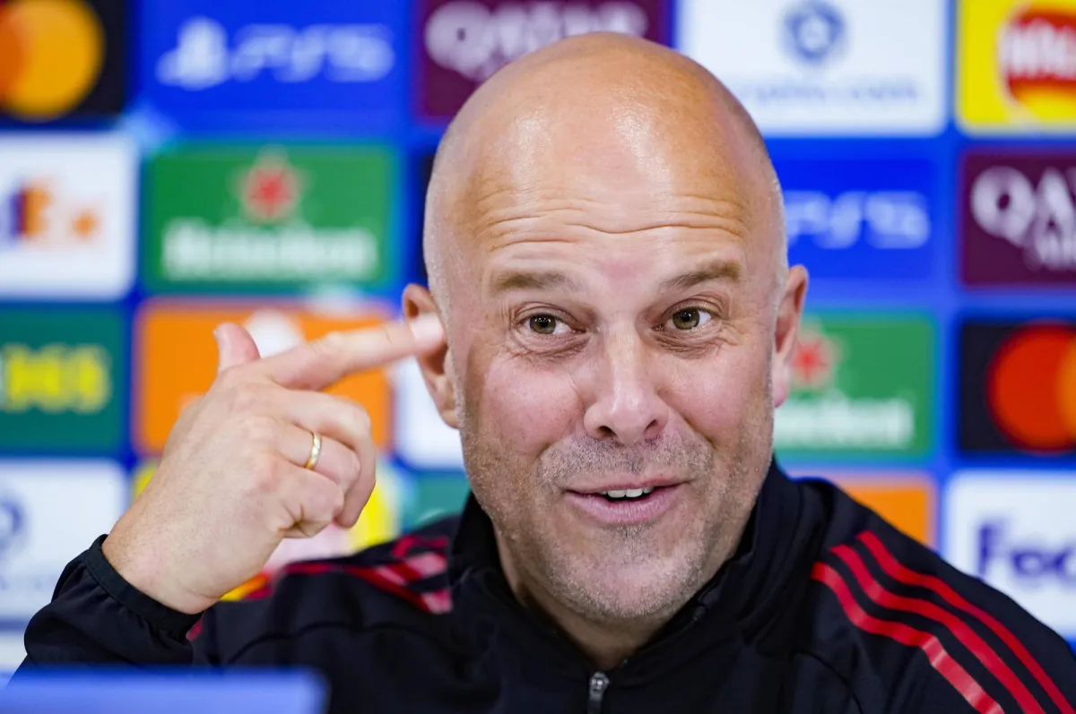 قال الهولندي آرني سلوت، المدير الفني لفريق ليفربول الإنجليزي، إن فريقه بحاجة إلى أداء استثنائي إذا أراد الفوز على باريس سان جيرمان الفرنسي في دوري أبطال أوروبا، الثلاثاء.يرمان الفرنسي في دوري أبطال أوروبا، الثلاثاء 