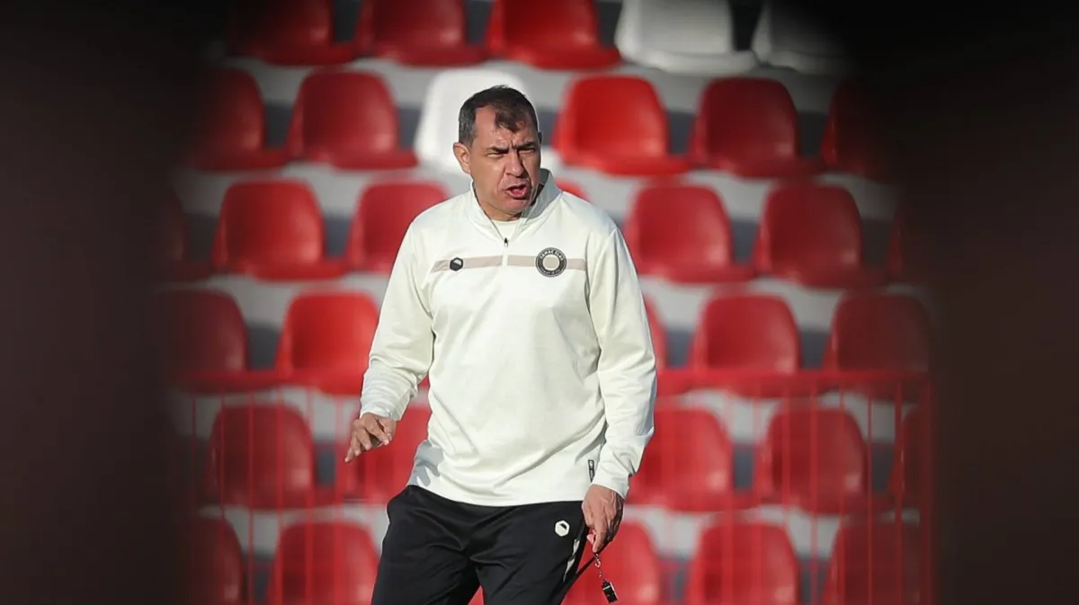 كاريلي: نقاط الأخدود مفتاح ضمان بقاء ضمك في الدوري