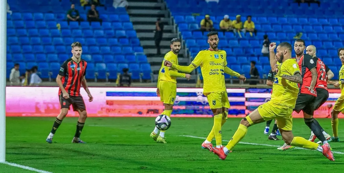 ثنائية الحزم تؤزم أوضاع الرياض في الدوري السعودي