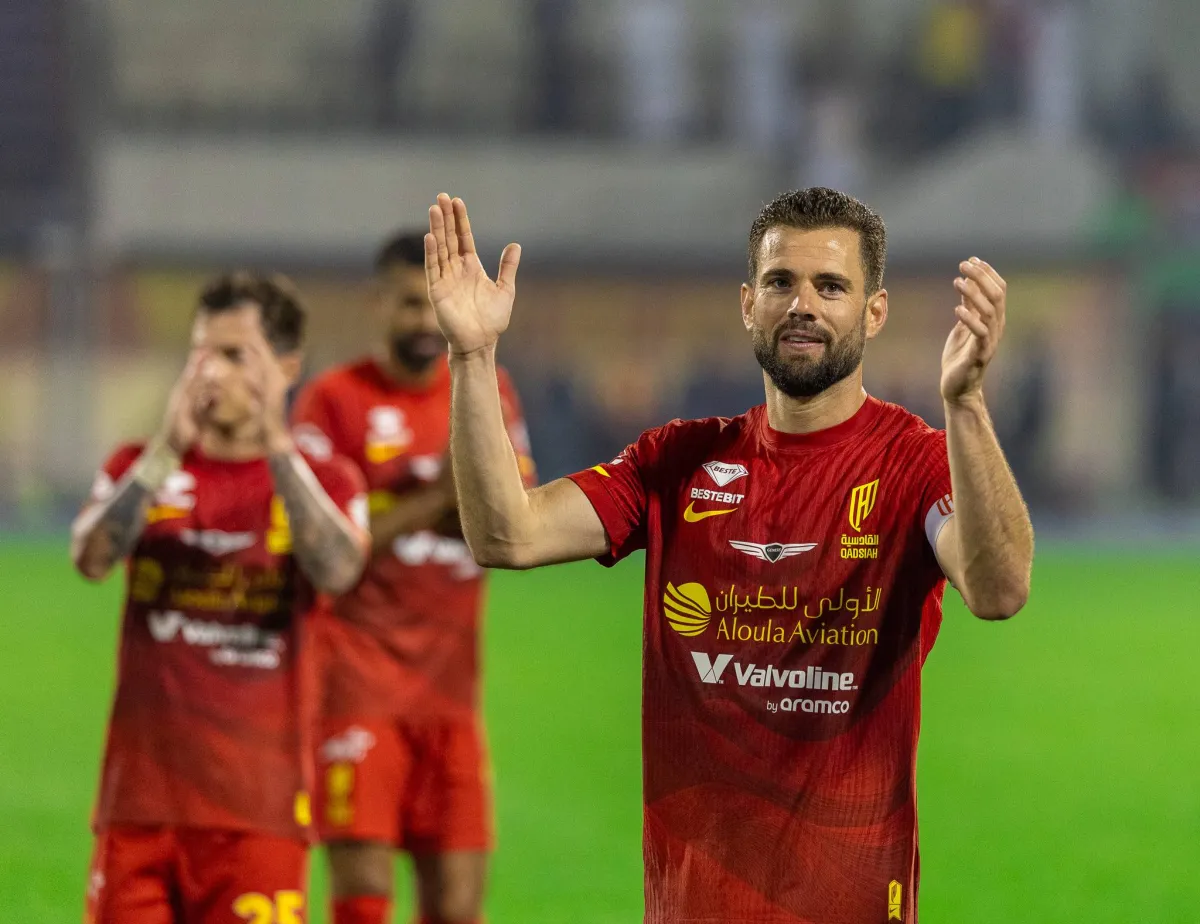 القادسية يمدد لناتشو حتى 2027... واللاعب يعتبر النادي «منزله»