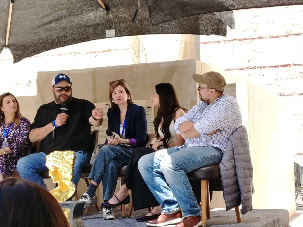 محمد ممدوح يقتحم قضايا حرجة في «مشاكل داخلية 32B»