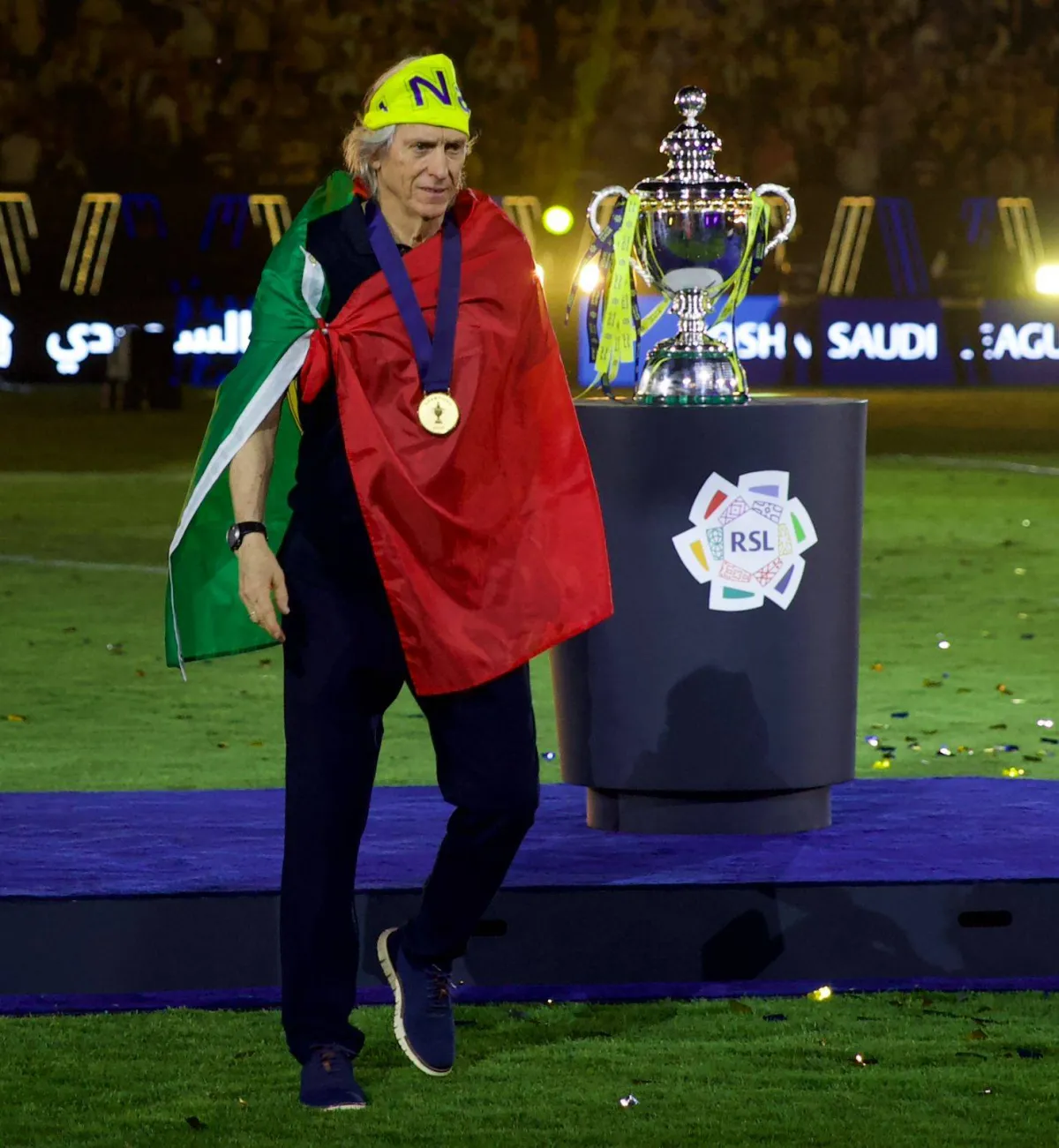 خيسوس: رونالدو وسيميدو وراء انتقالي للنصر… تدريبه أصعب تحدٍّ في مسيرتي